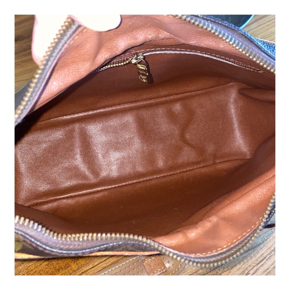 😎SOLD😎AUTHENTIC LOUIS VUITTON BOULOGNE 30 - Picture 8 of 8